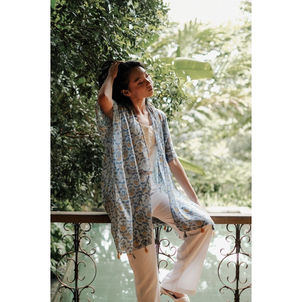 Savi Outer