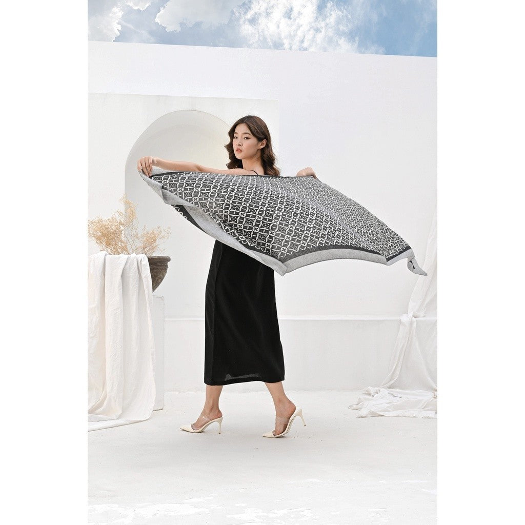 Talitha Black Shawl