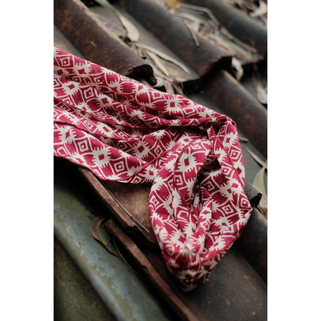 Scarf Batik TCN Kawung 4 Maroon Red
