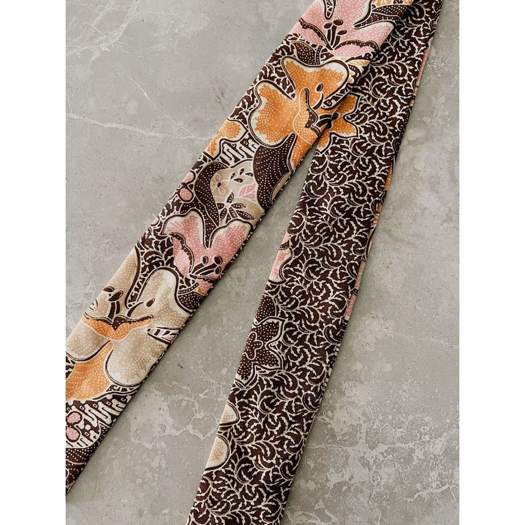 Kora in Brown - Twili Pita Syal