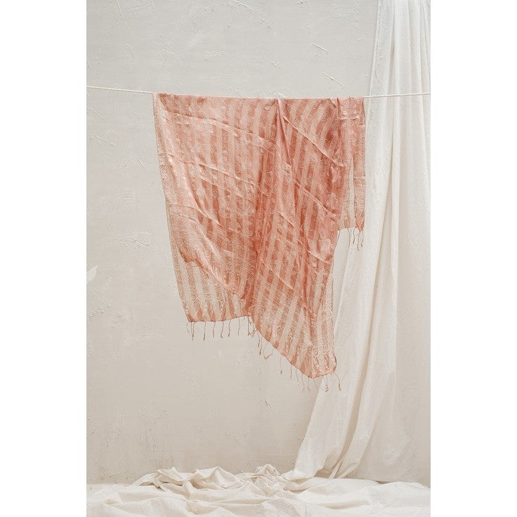 Selendang Batik Sutra Cream 02