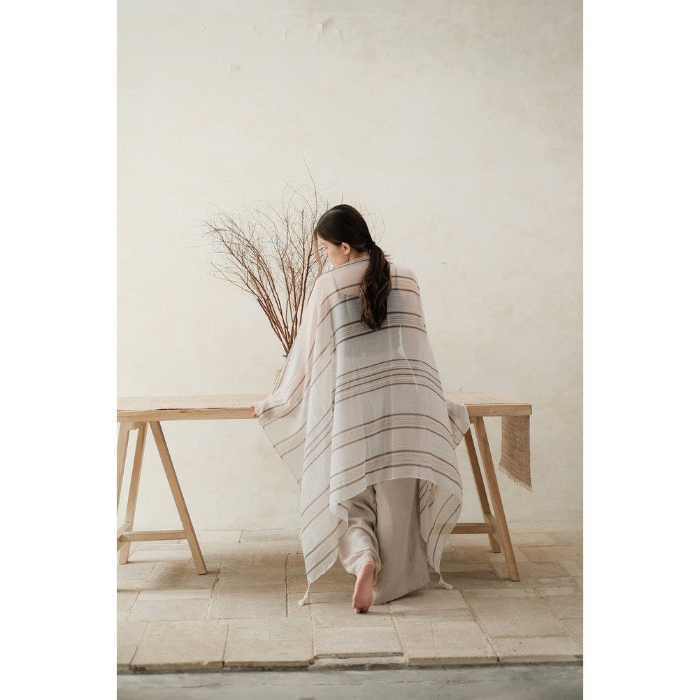 Lana Brown Shawl
