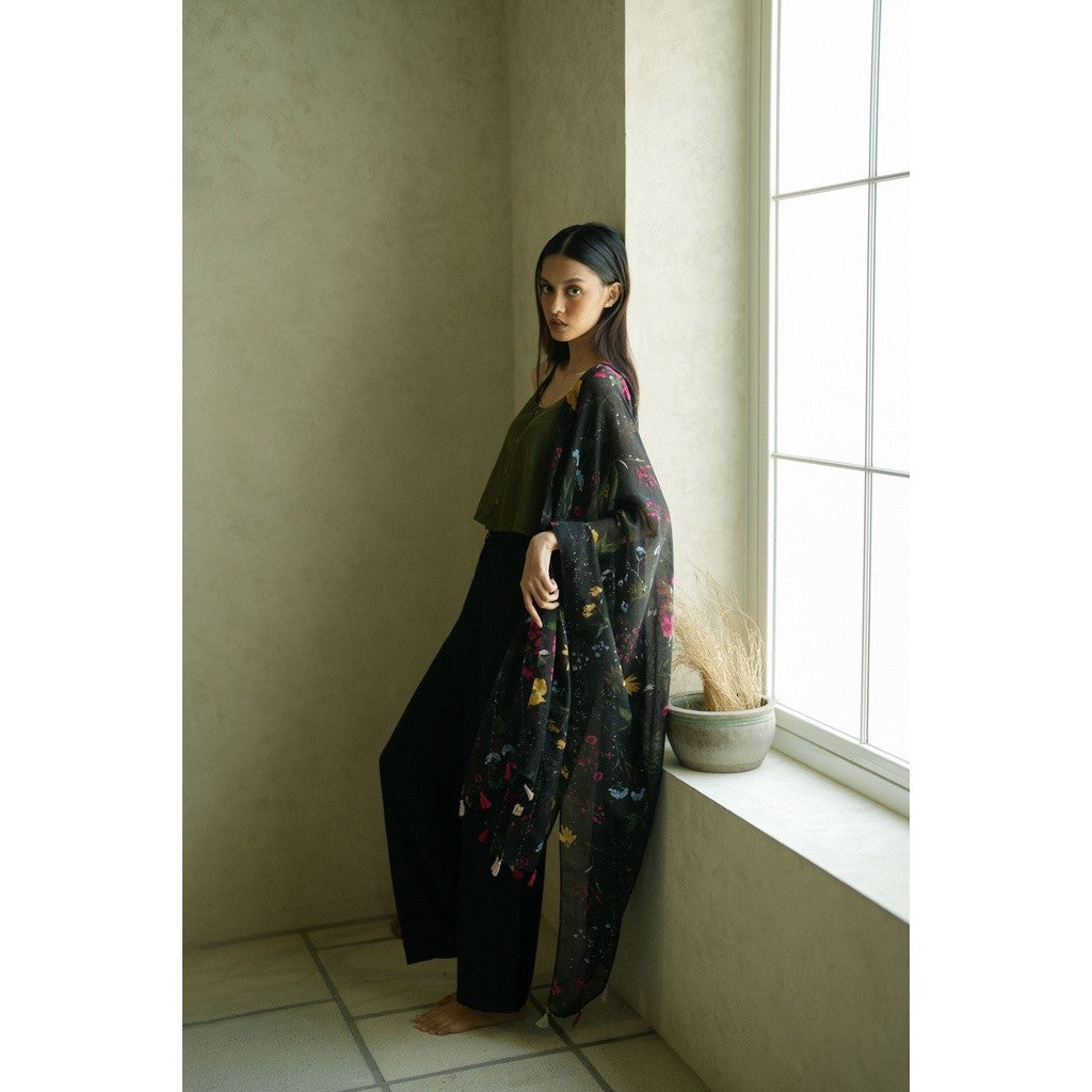(DEFECT SALE) - Rahayu Black Shawl / Selendang Batik