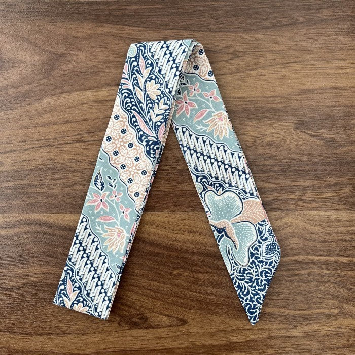 Yuyun Blue - Twili Pita Syal