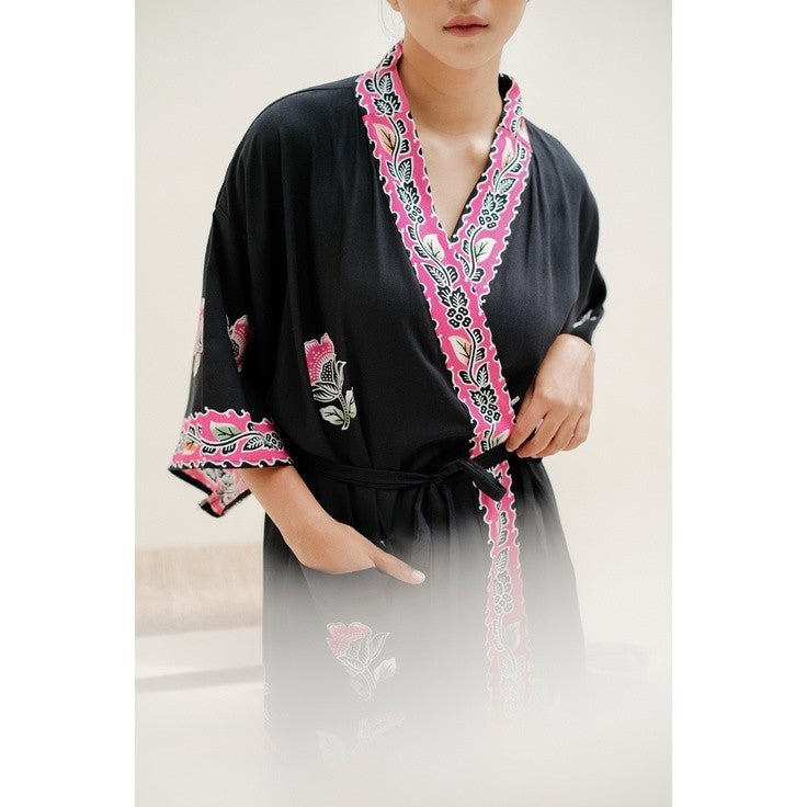 Kimono Batik Loungewear in Black