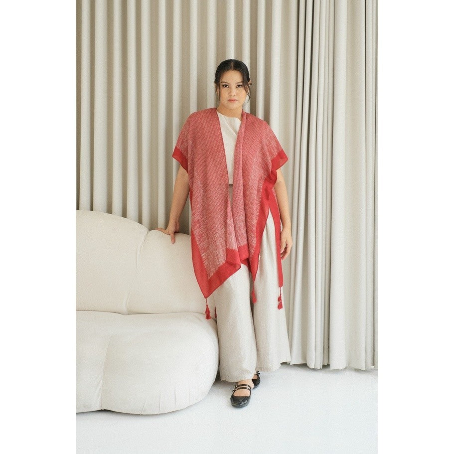 Juri Outer in Red