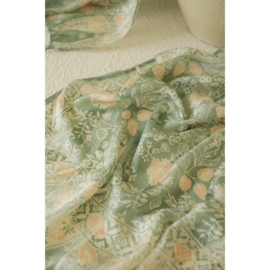 Syal Batik Sutra Daun Coletan - Green