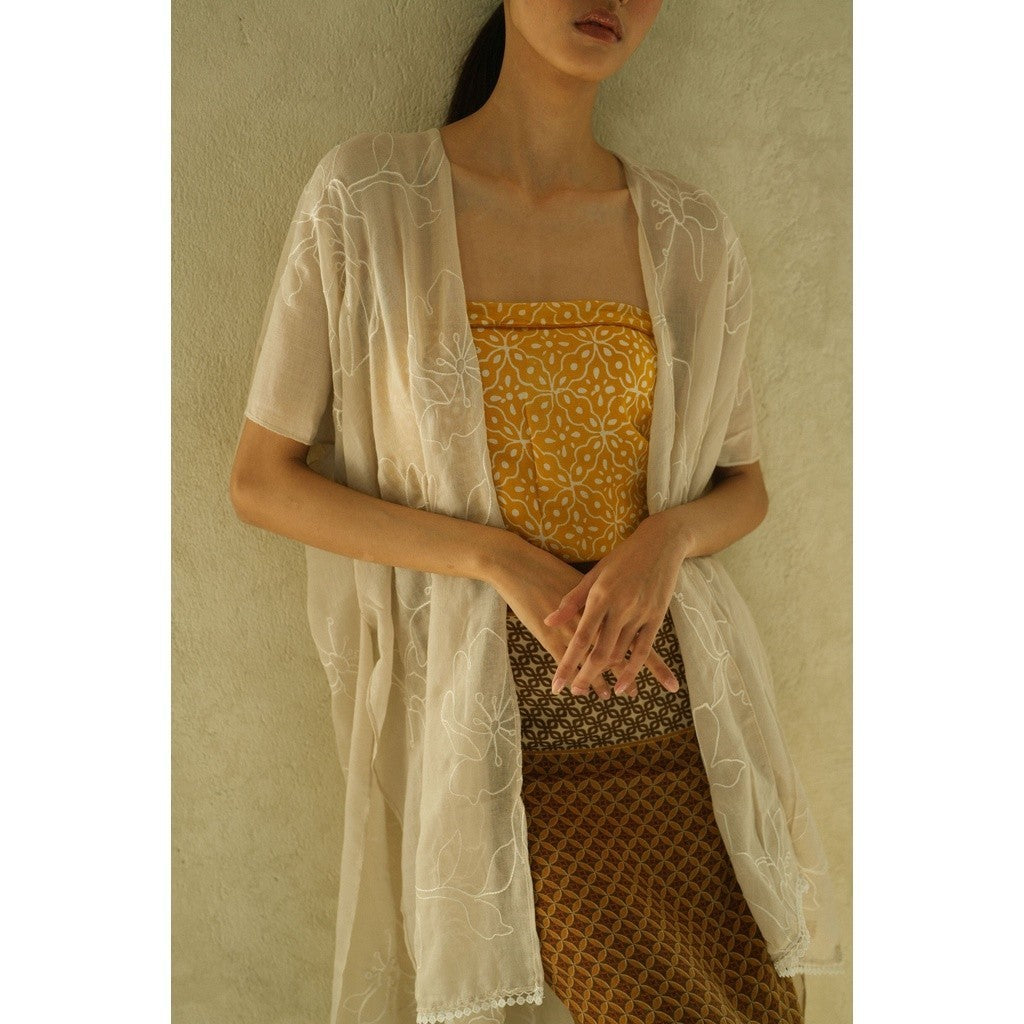 (DEFECT SALE) - Dyta Cream Outer