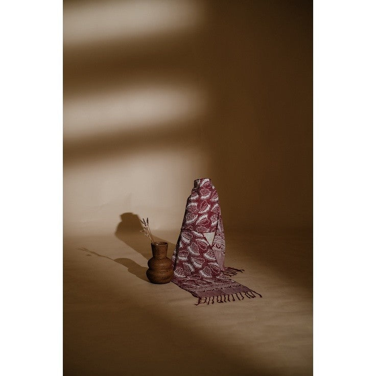Scarf Batik TCN Daun Maroon Red