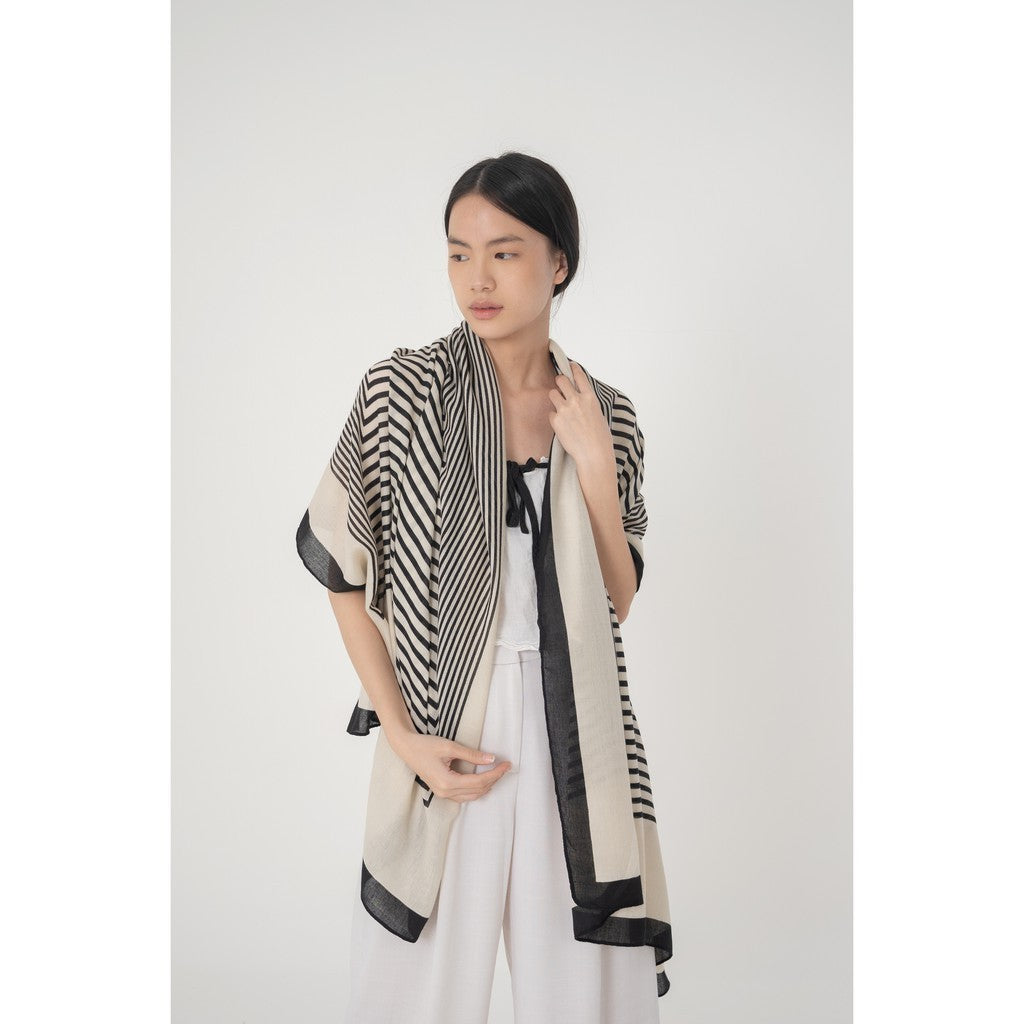 Muthia in White Shawl