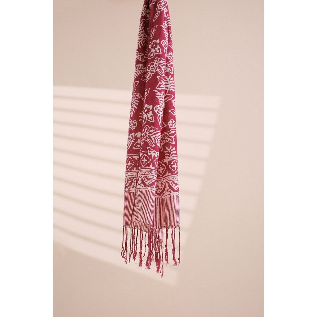 Scarf Batik TCN Daun 2 Maroon Red