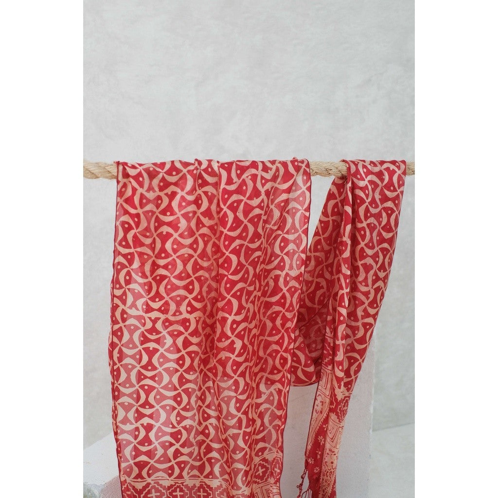 Syal Batik Sutra Bulan Sabit - Red - 45
