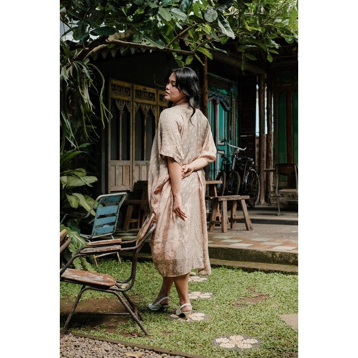 Kirana 62 Outer Kaftan Batik