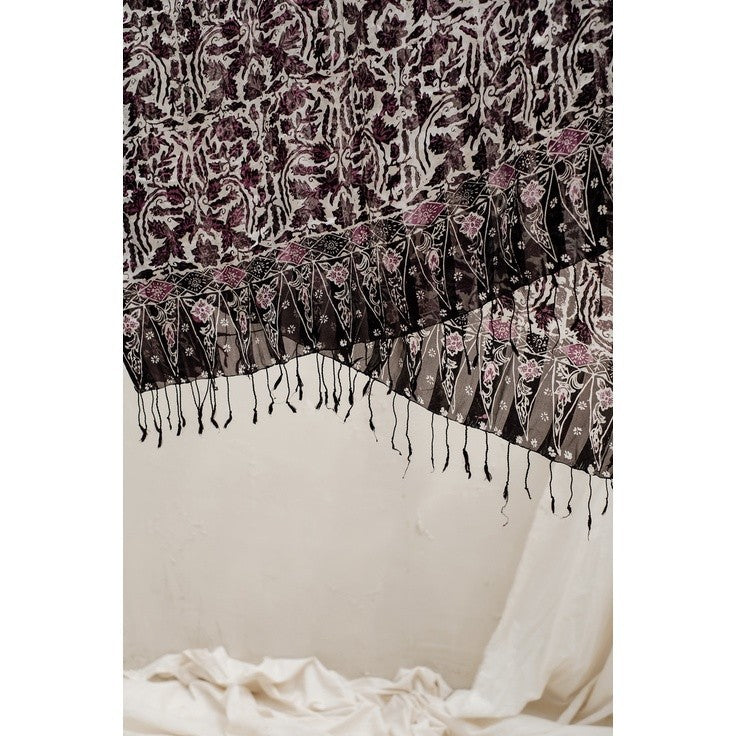 Selendang Batik Sutra Black 03