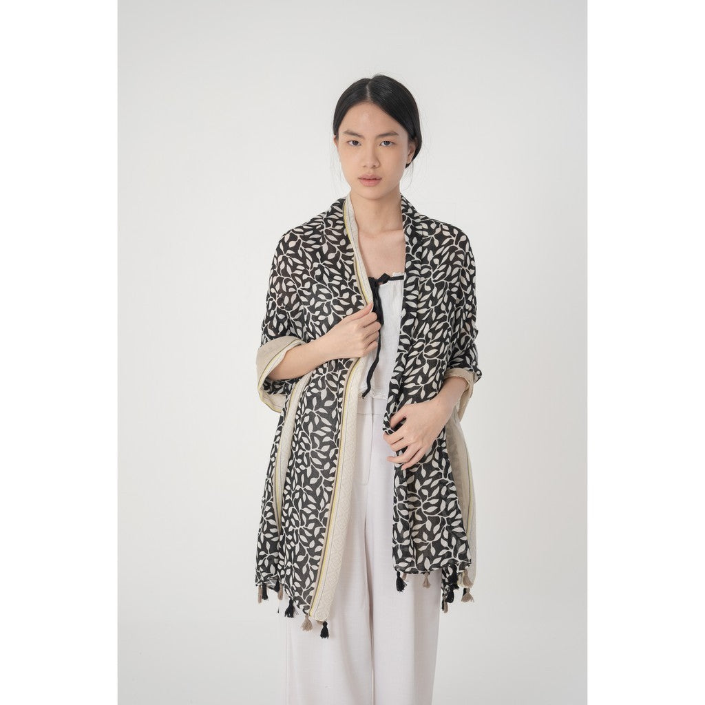 Salma in Black Shawl
