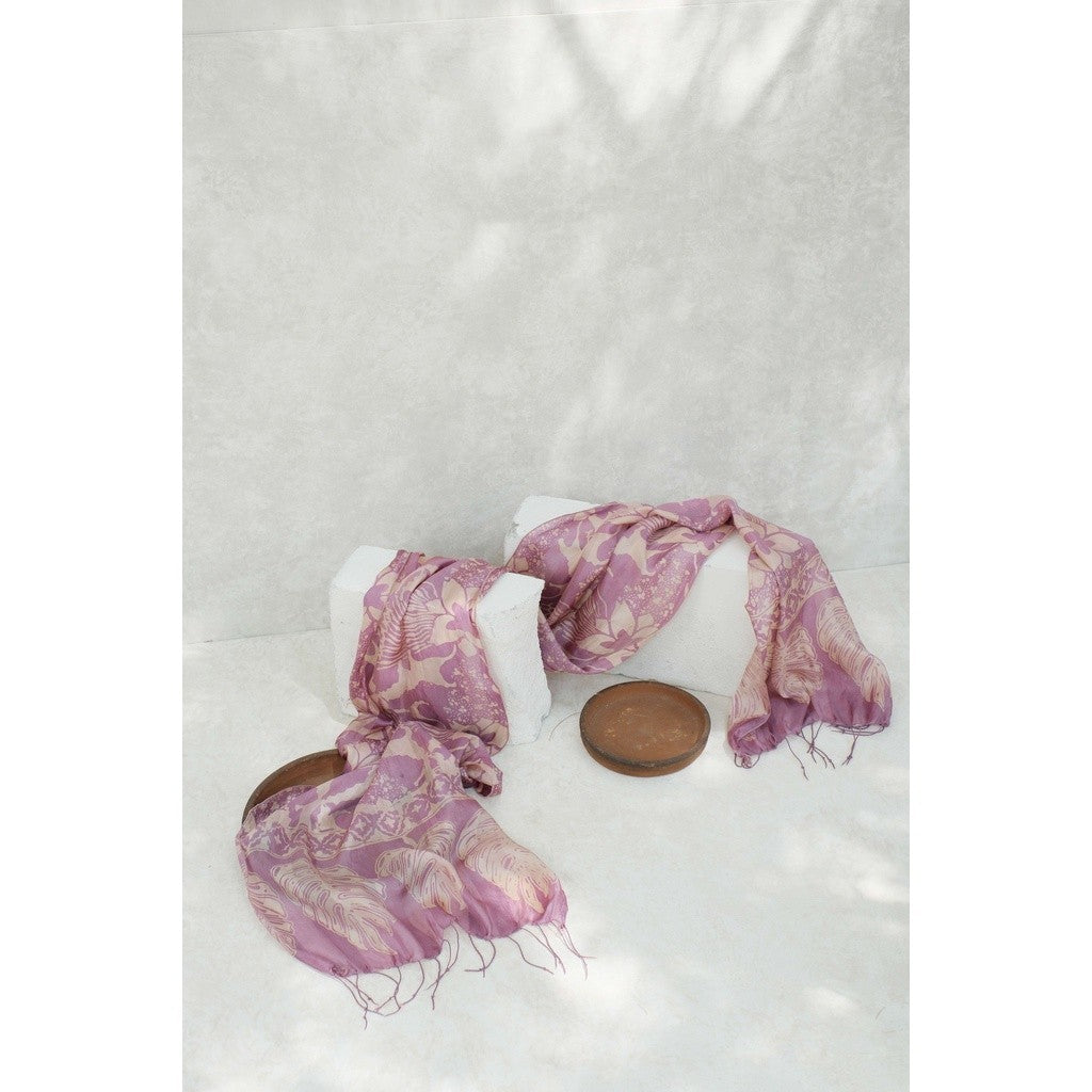 Syal Batik Sutra Bunga Pelikan - Purple - 45