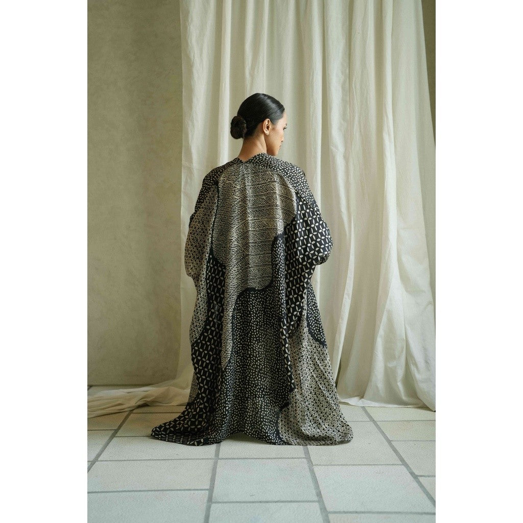 Kirana Batik Outer 71