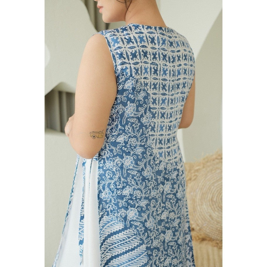 Annisa Batik Outer - Light Blue