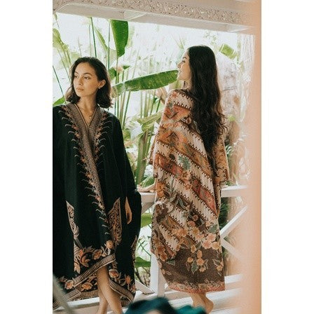 Amira Kaftan Dress Batik 12