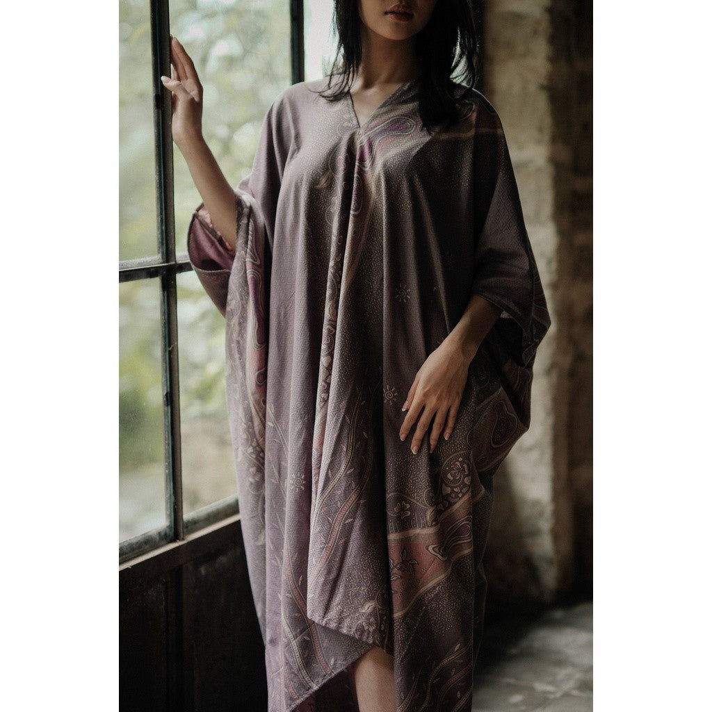 Amira Kaftan Dress Batik 17