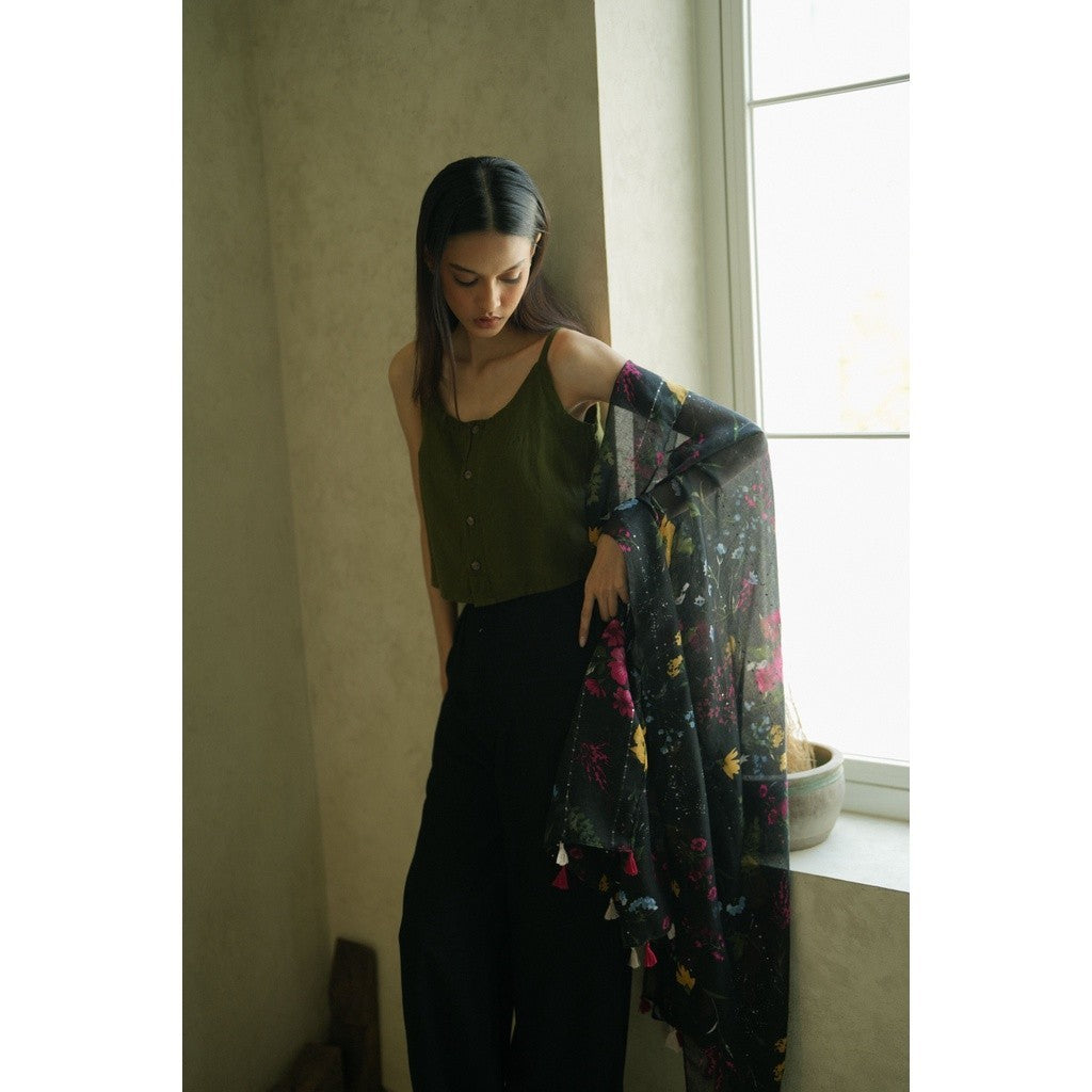 (DEFECT SALE) - Rahayu Black Shawl / Selendang Batik