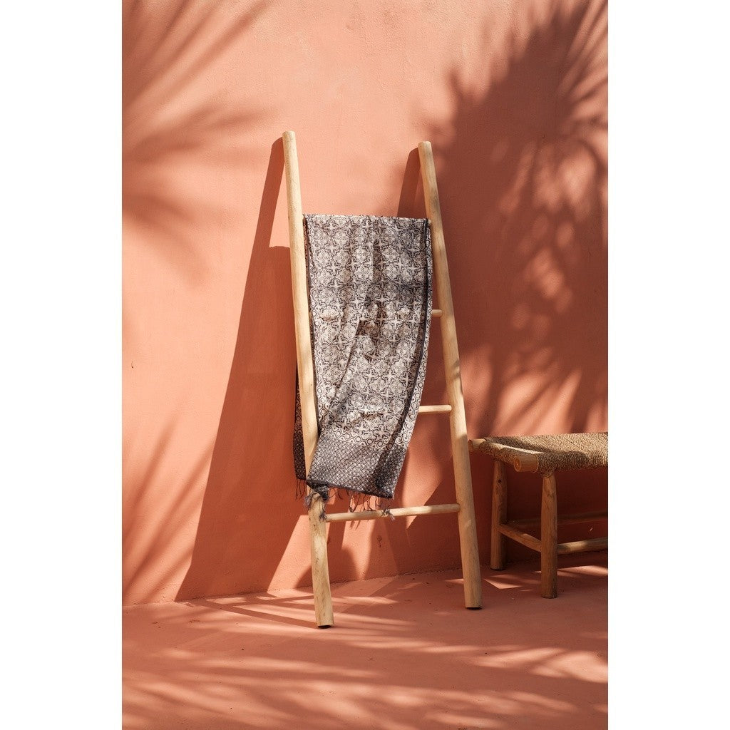 Scarf Batik Kawung - Black