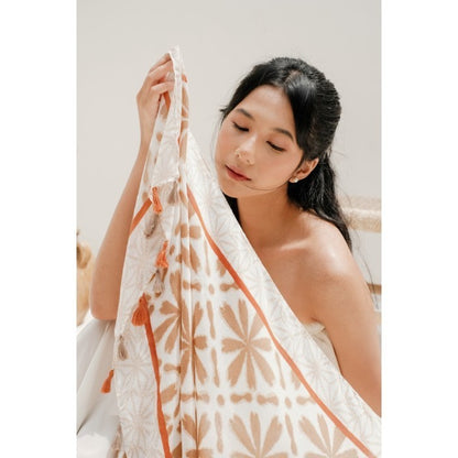 Ora Shawl
