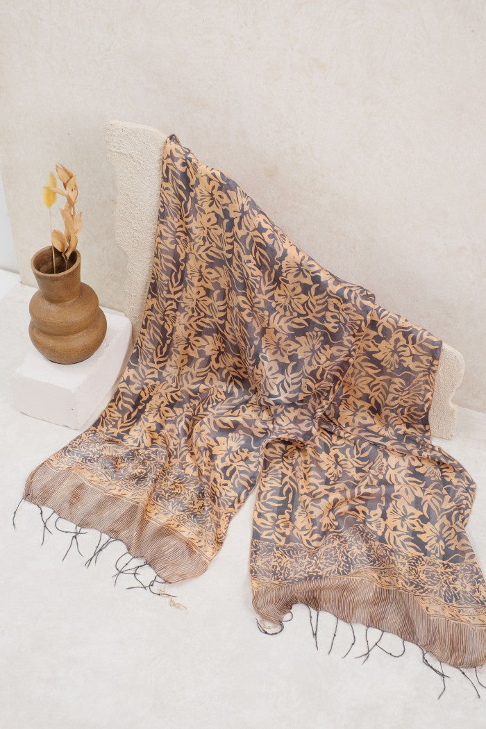 Syal Batik Sutra Daun - Grey - 45