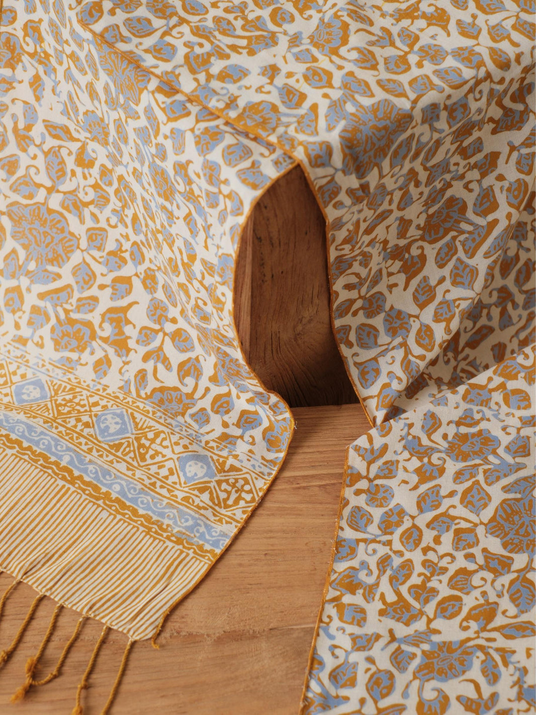 Scarf Batik Apusan - Daun Rambat - Yellow | DNK
