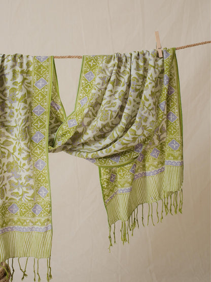 Scarf Batik 50 - Rimbun Alas - Light Green | DNi