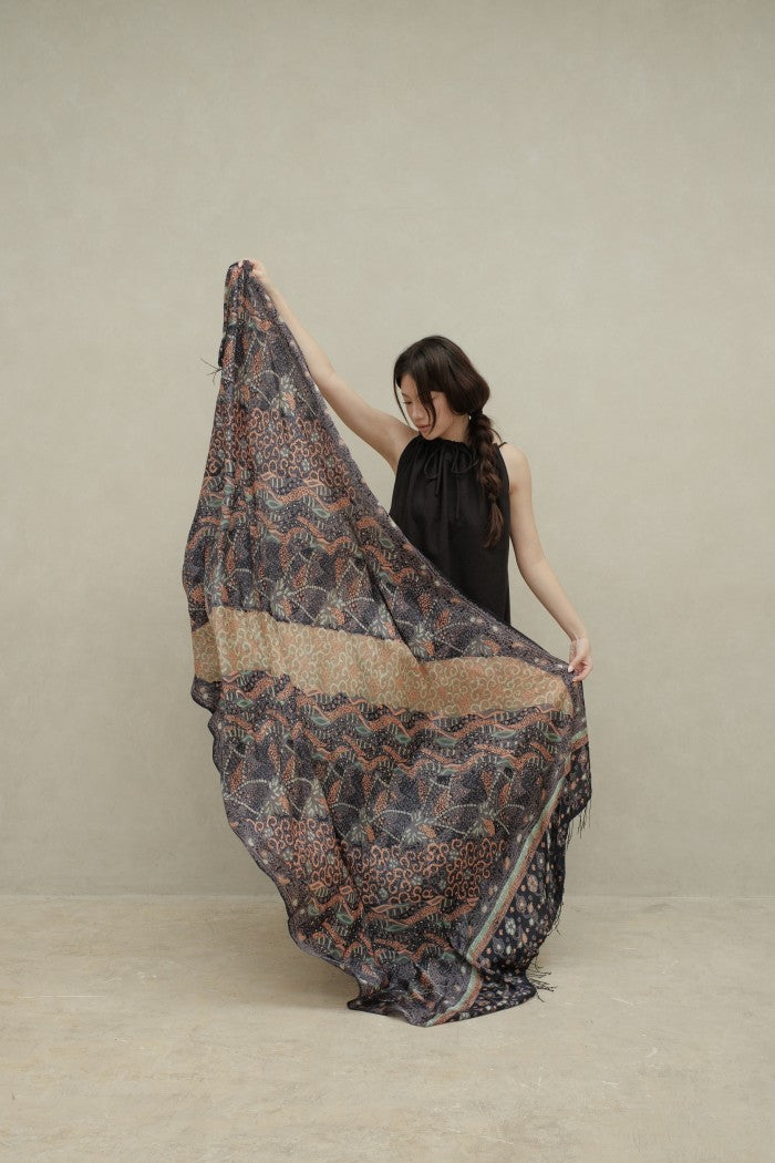 Selendang Sutra Batik Tulis - Sangga Langit - Blue