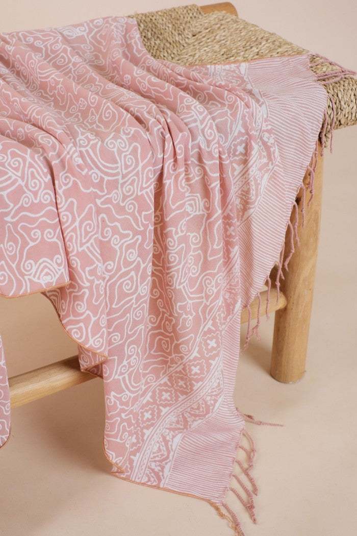 Selendang Batik TCL Mega Mendung Cream - 80