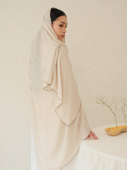 Alma in Cream Shawl - Selendang Batik