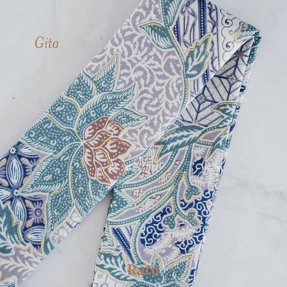 Gita in Blue - Twili Pita Syal