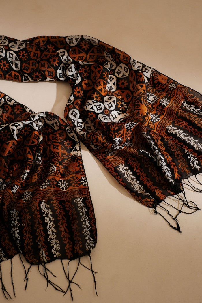 Syal Batik Sutra Kawung Mata - Soga - 45