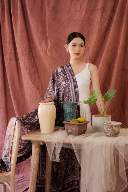 Sangga Langit in Purple - Selendang Sutra Batik Tulis