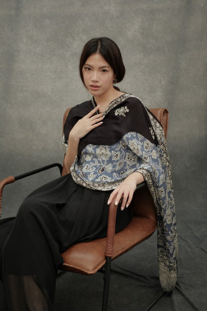 Syal Sutra Batik Premium - Selaras Black Blue