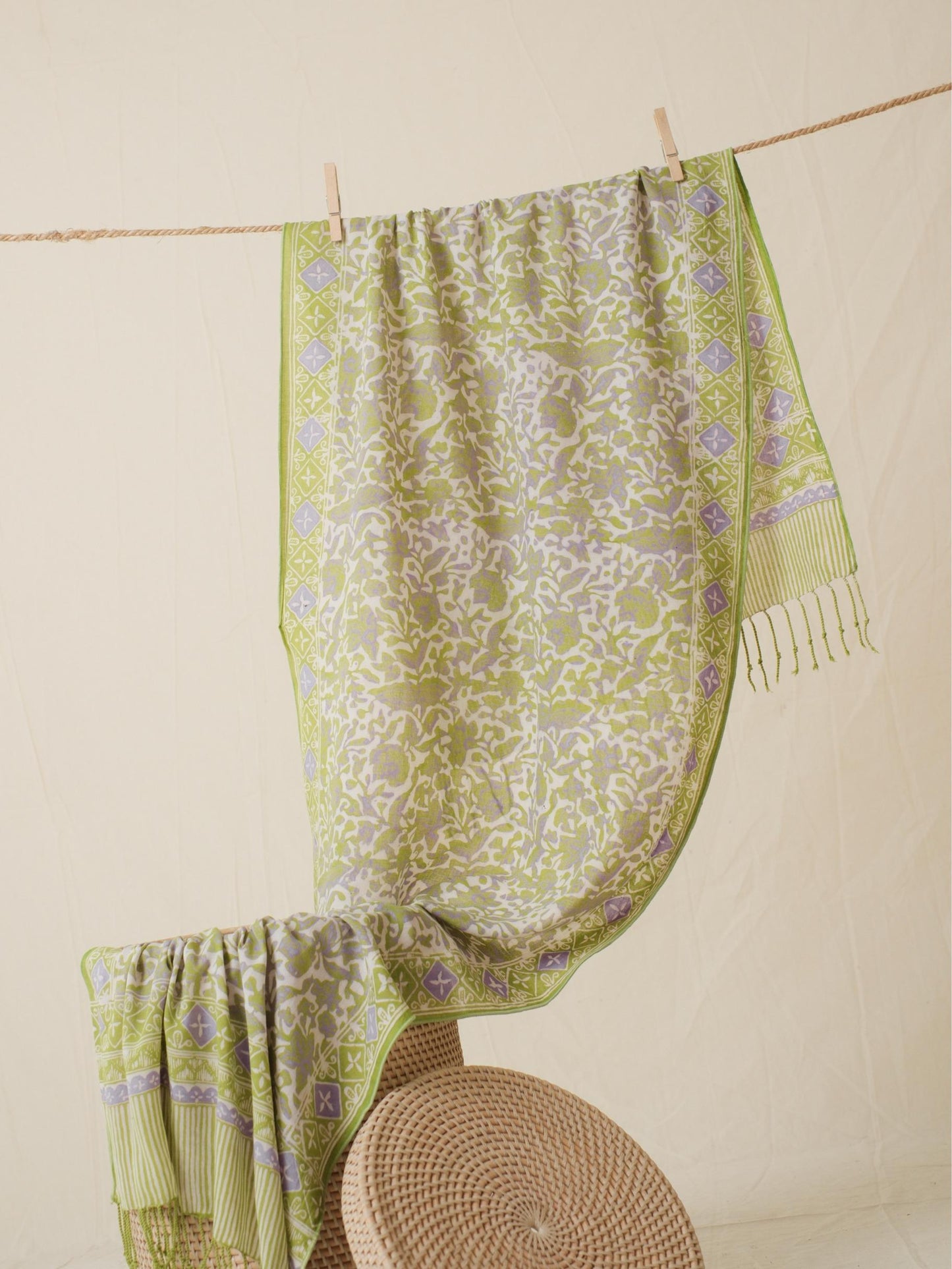 Scarf Batik 50 - Menari - Light Green | DNi