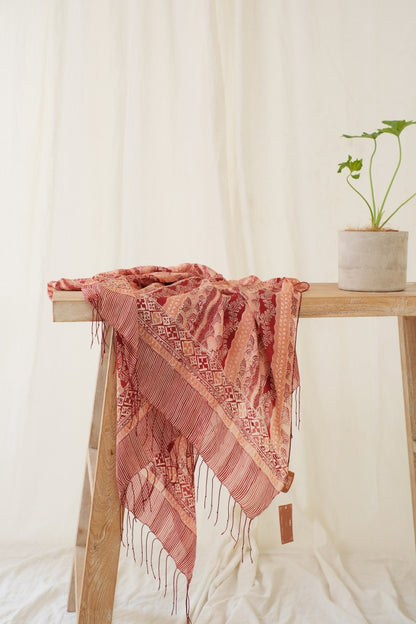 Selendang Sutra Batik - Sisik Ikan - 90