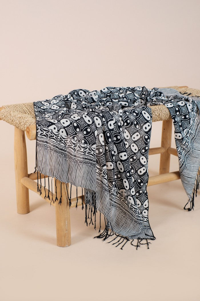 Selendang Batik TCE Kawung Black - 80