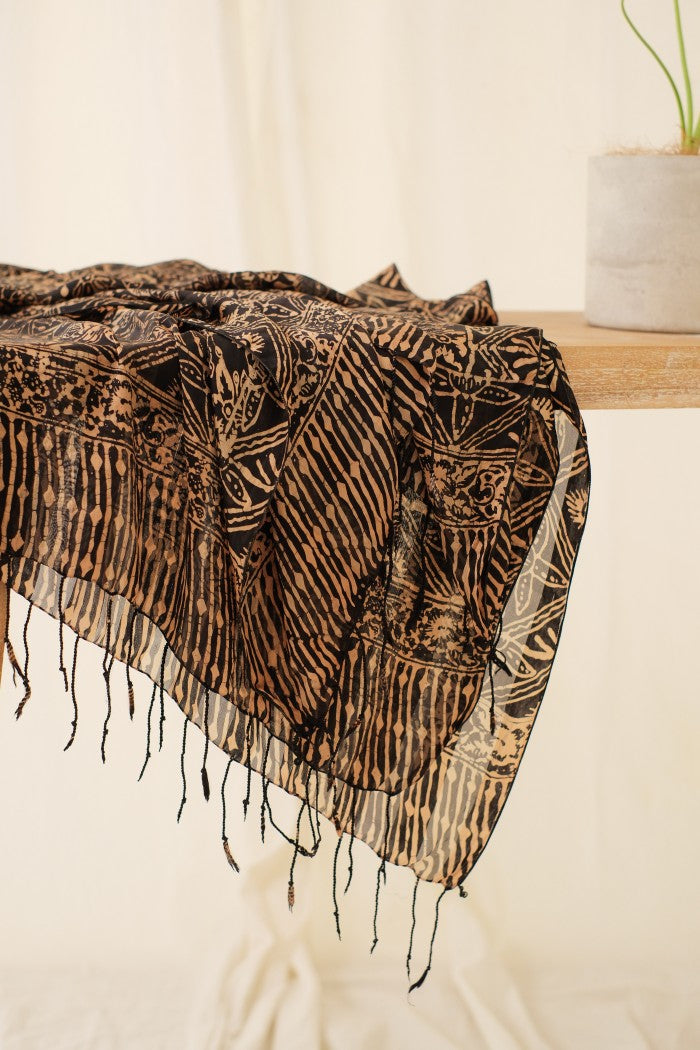 Selendang Sutra Batik - Daun Peacock - 90