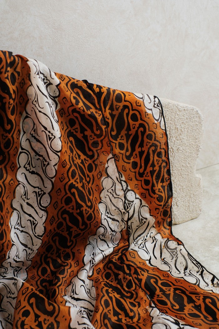 Syal Batik Sutra Parang Rusak - Brown - 45