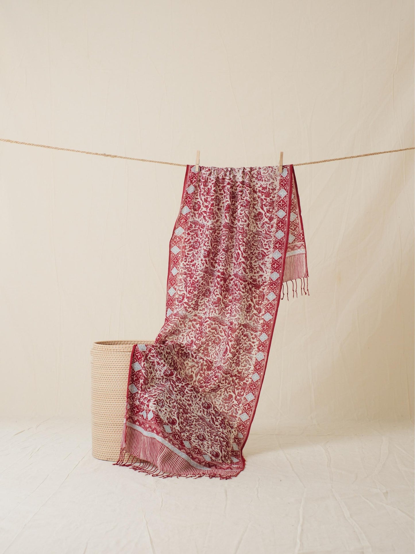 Scarf Batik 50 - Menari - Red | DNN