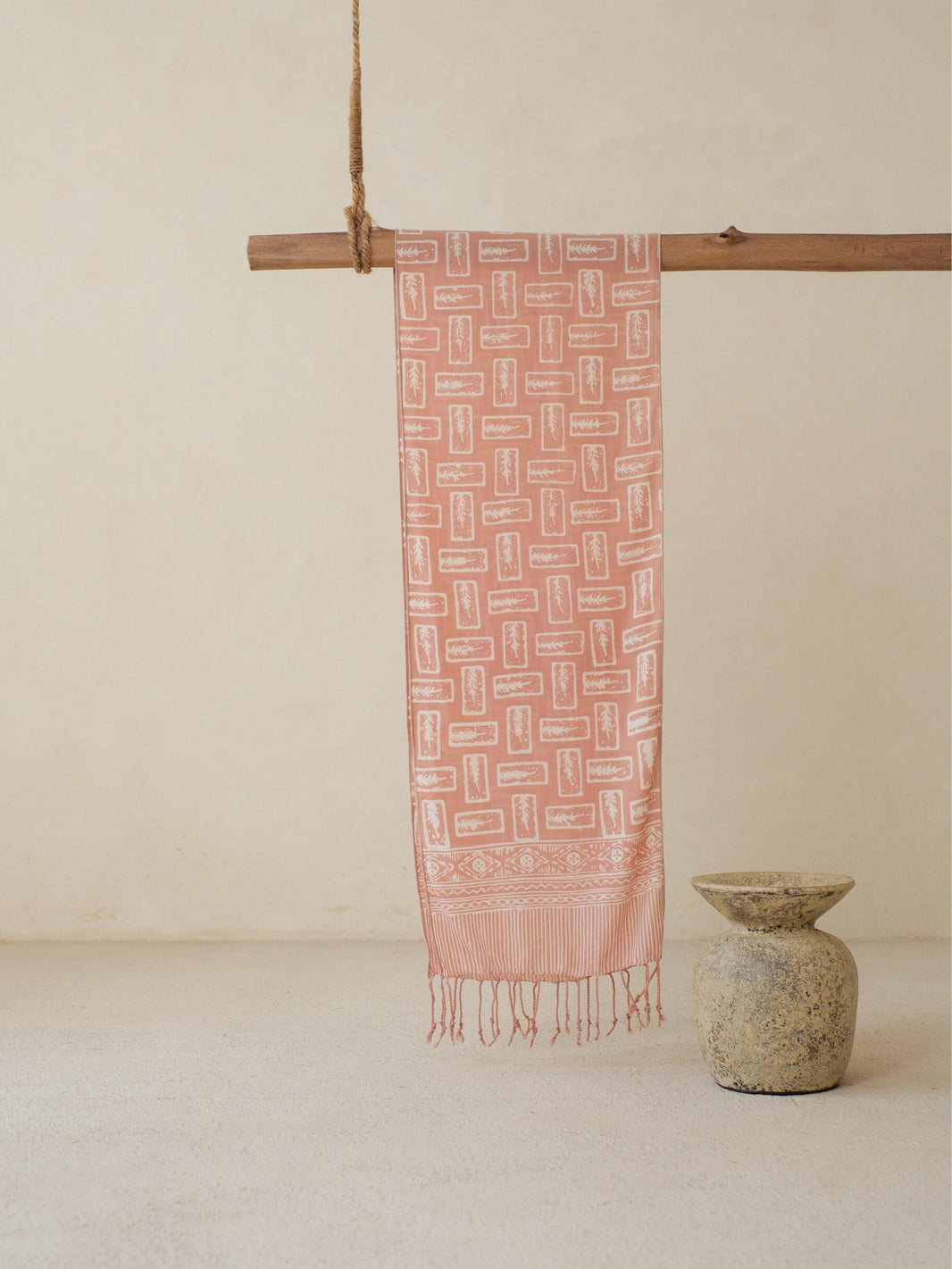 Batik Ratu - Scarf Batik L4 Kotak - Cream