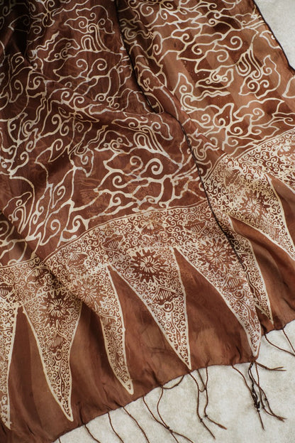 Syal Batik Sutra Mega Mendung - Brown - 45