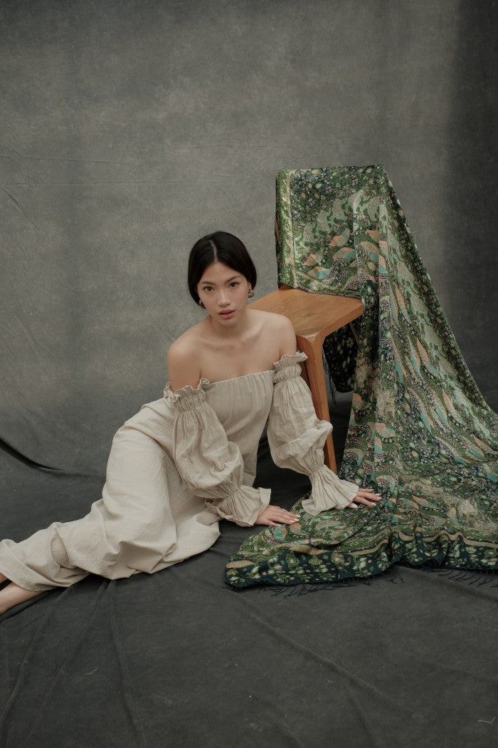 Selendang Sutra Batik Tulis - Alam Merak - Green