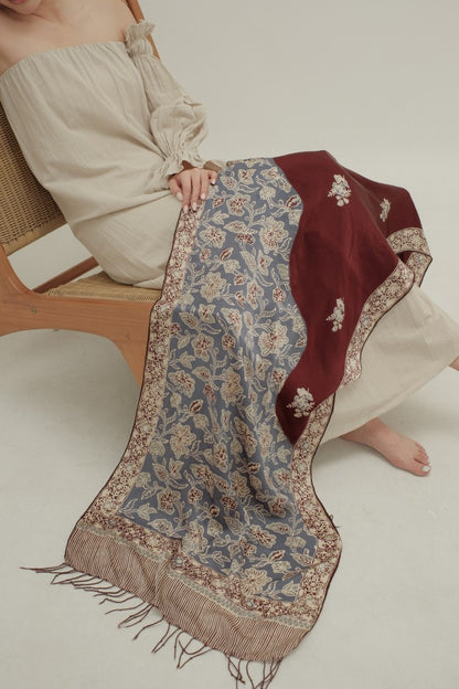 Syal Sutra Batik Premium - Selaras Maroon Blue