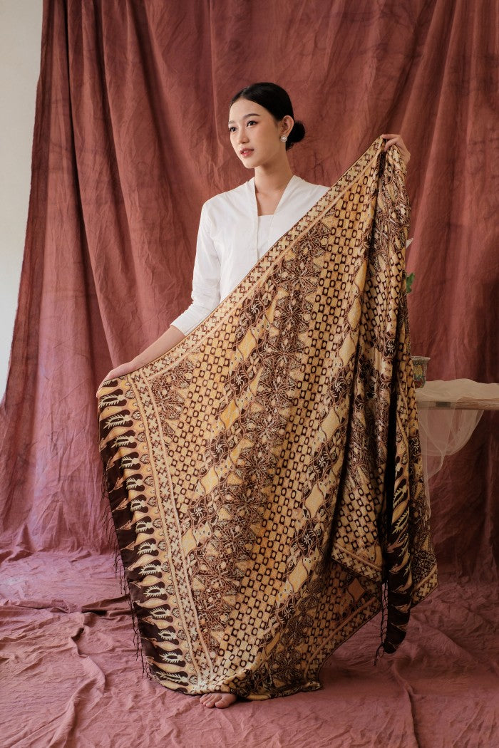 Siraman Jawa - Selendang Sutra Batik Tulis