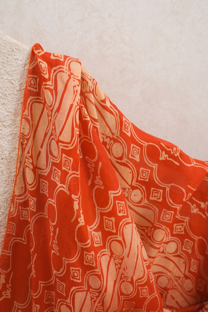 Syal Batik Sutra Parang Rusak - Orange - 45