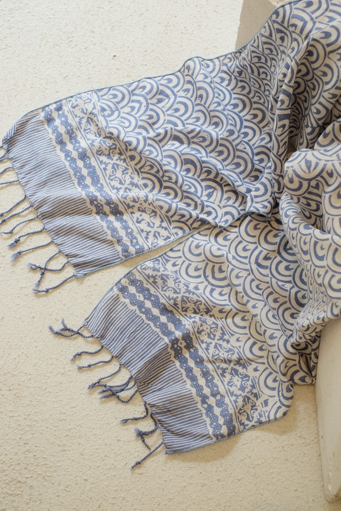 Scarf Batik TCGR Ombak Grey
